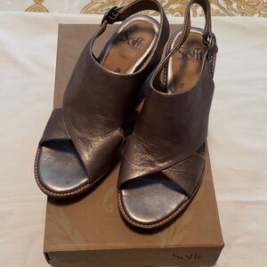 Sofft Women's Brown Leather Sandals